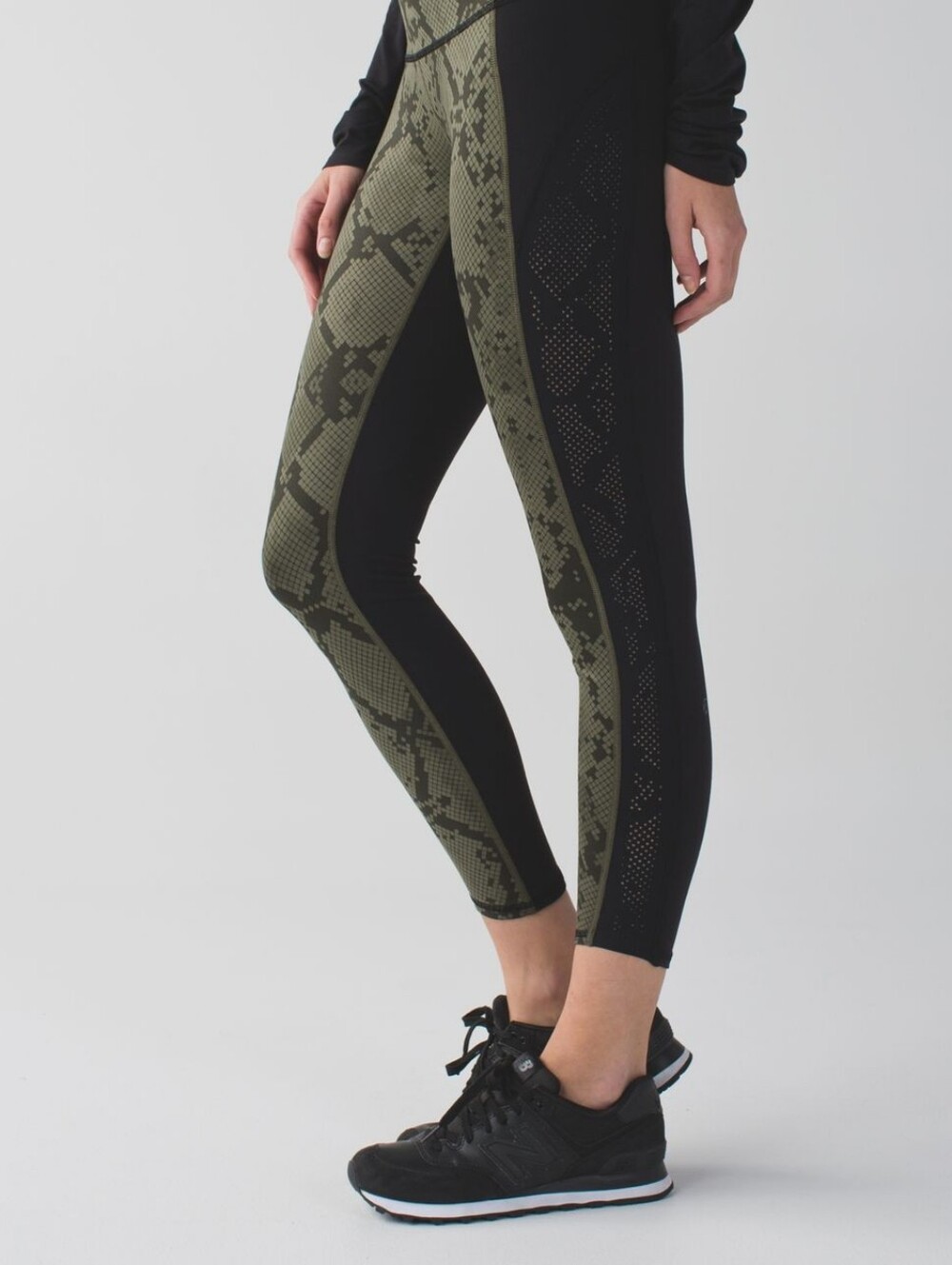 Lululemon Size 10 Beyond Boundaries Pant